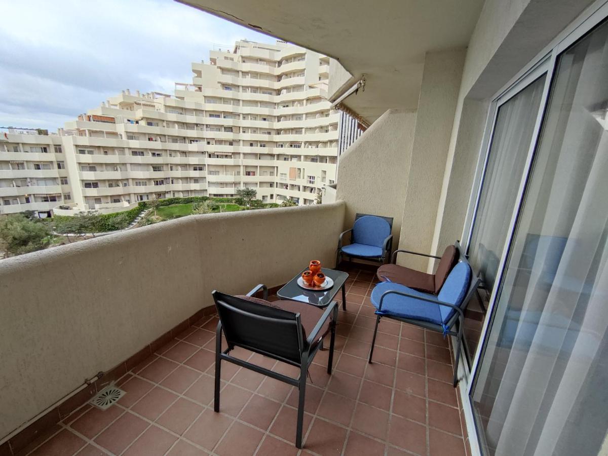 Estudio Benalbeach Primera Linea De Playa 贝纳尔马德纳 外观 照片